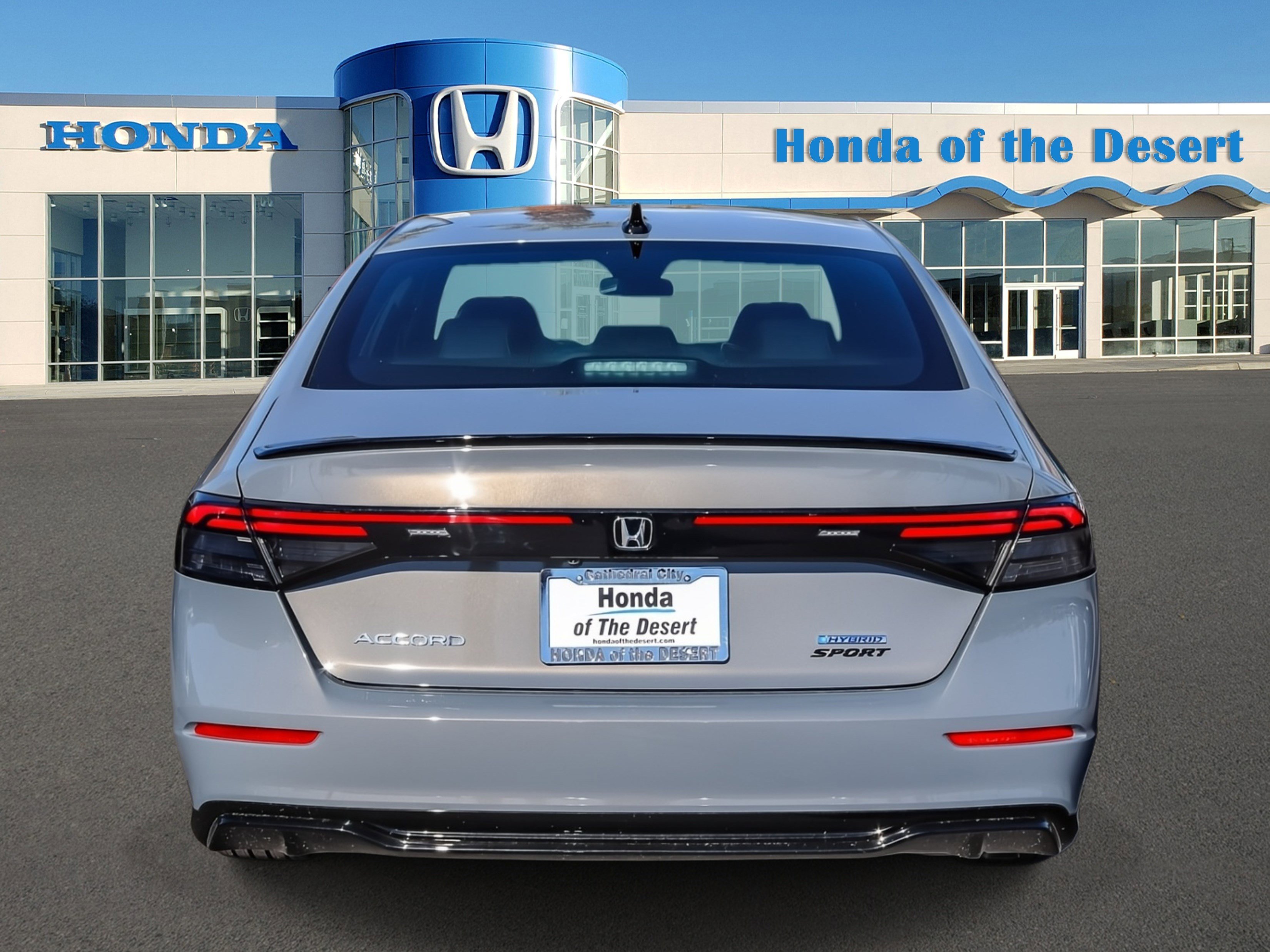 2025 Honda Accord Hybrid Sport-L photo 2