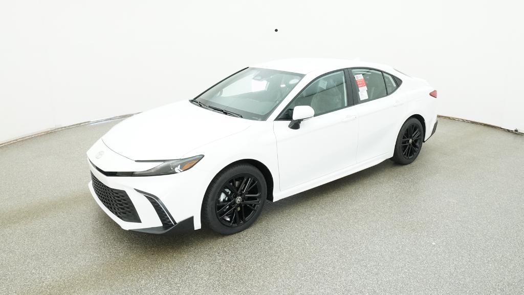 2026 Toyota Camry SE's photo