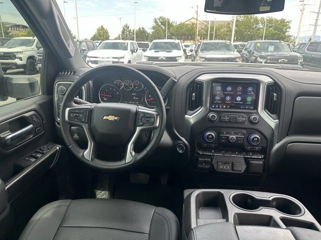 2023 Chevrolet Silverado 3500HD LTZ photo 21