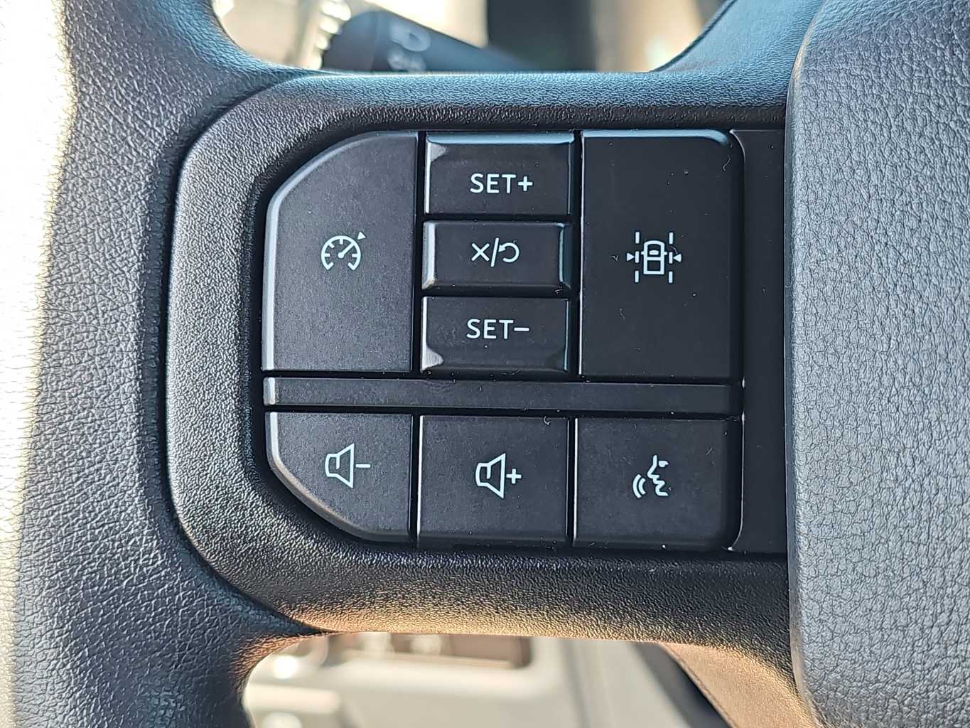 2025 Ford F-150 STX photo 19