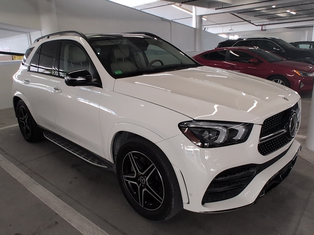 2022 Mercedes-Benz GLE GLE450's photo