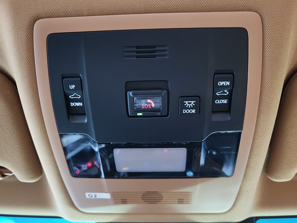 2025 Lexus ES 350 photo 19