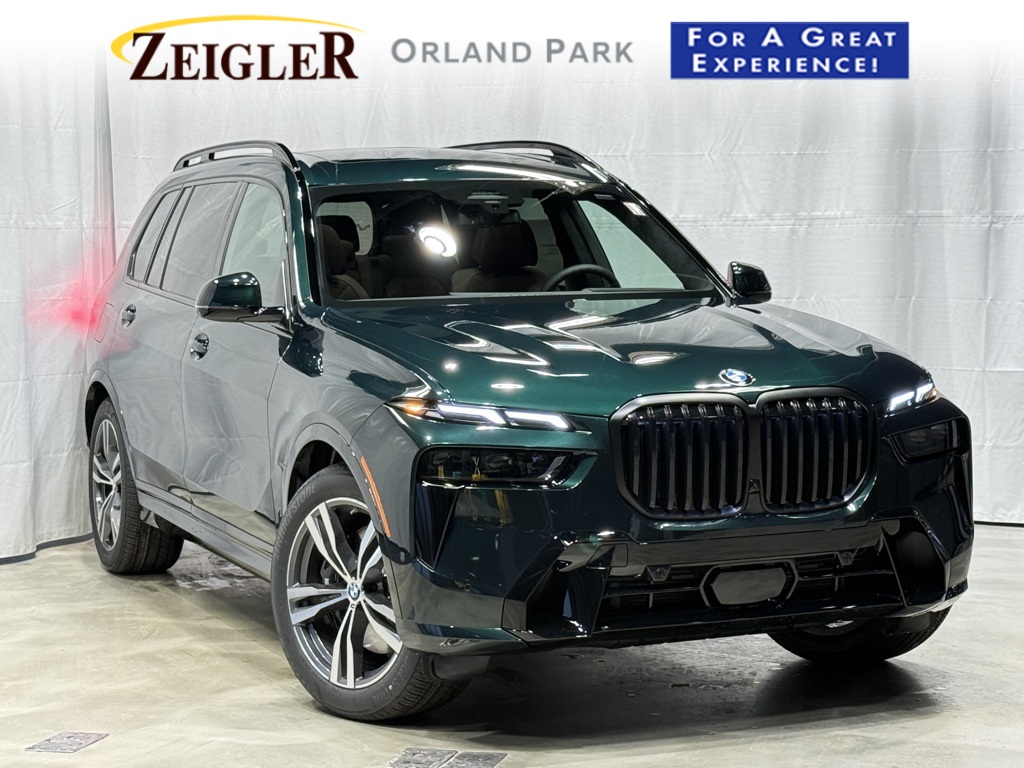2026 BMW X7 40i's photo