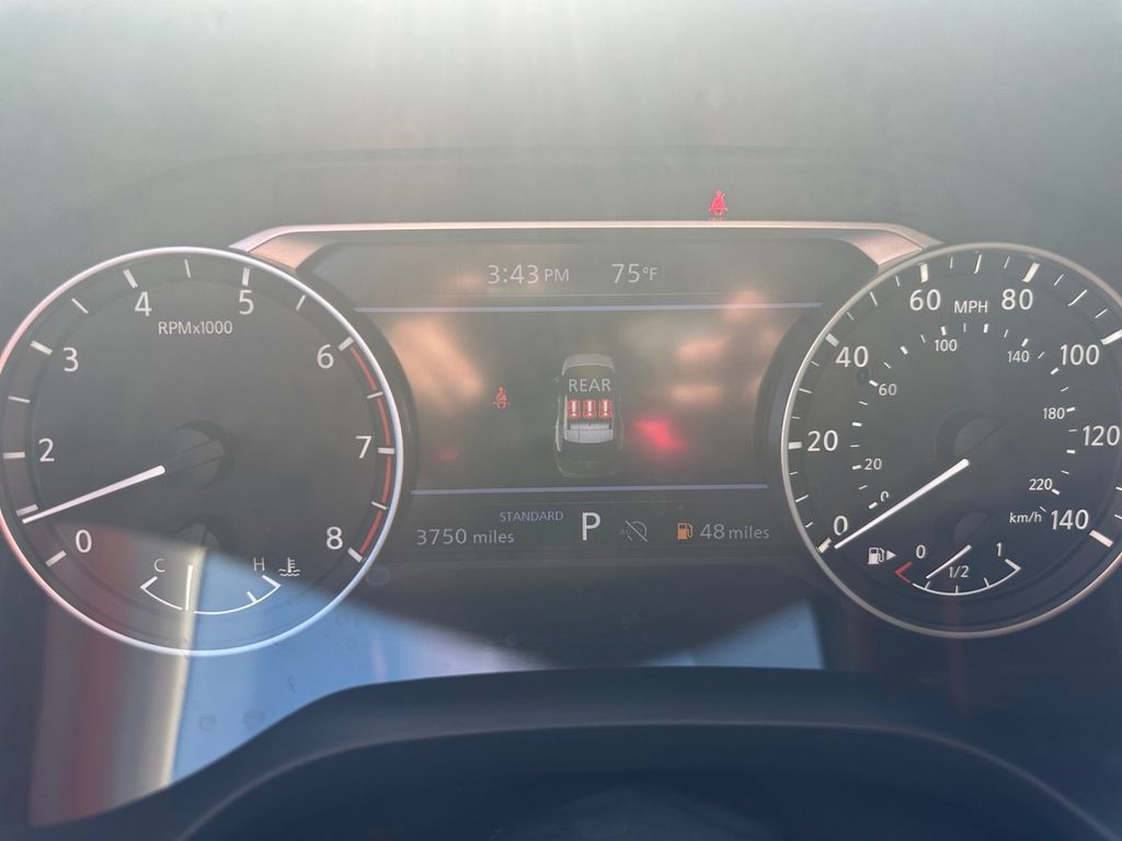 2024 Nissan Rogue SV photo 8