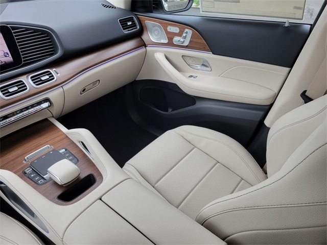 2026 Mercedes Benz GLE 450 4MATIC photo 13
