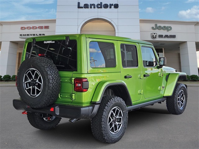2025 Jeep Wrangler Rubicon photo 3