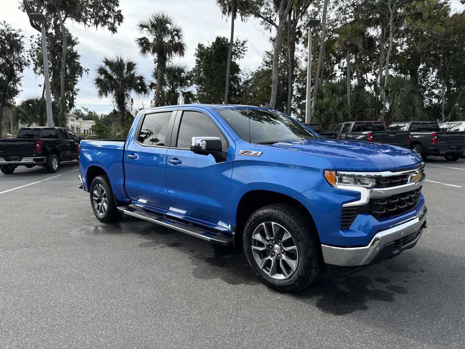 2026 Chevrolet Silverado LT's photo