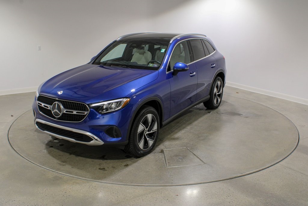 2024 Mercedes-Benz GLC GLC 300's photo