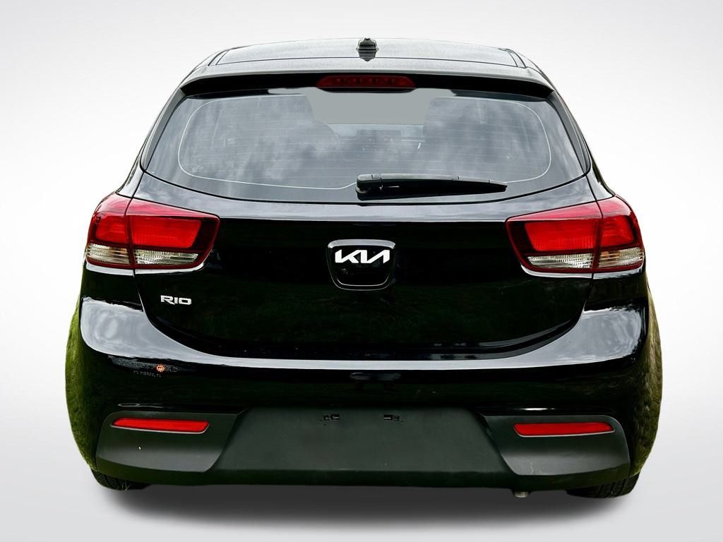 2022 Kia Rio S photo 2