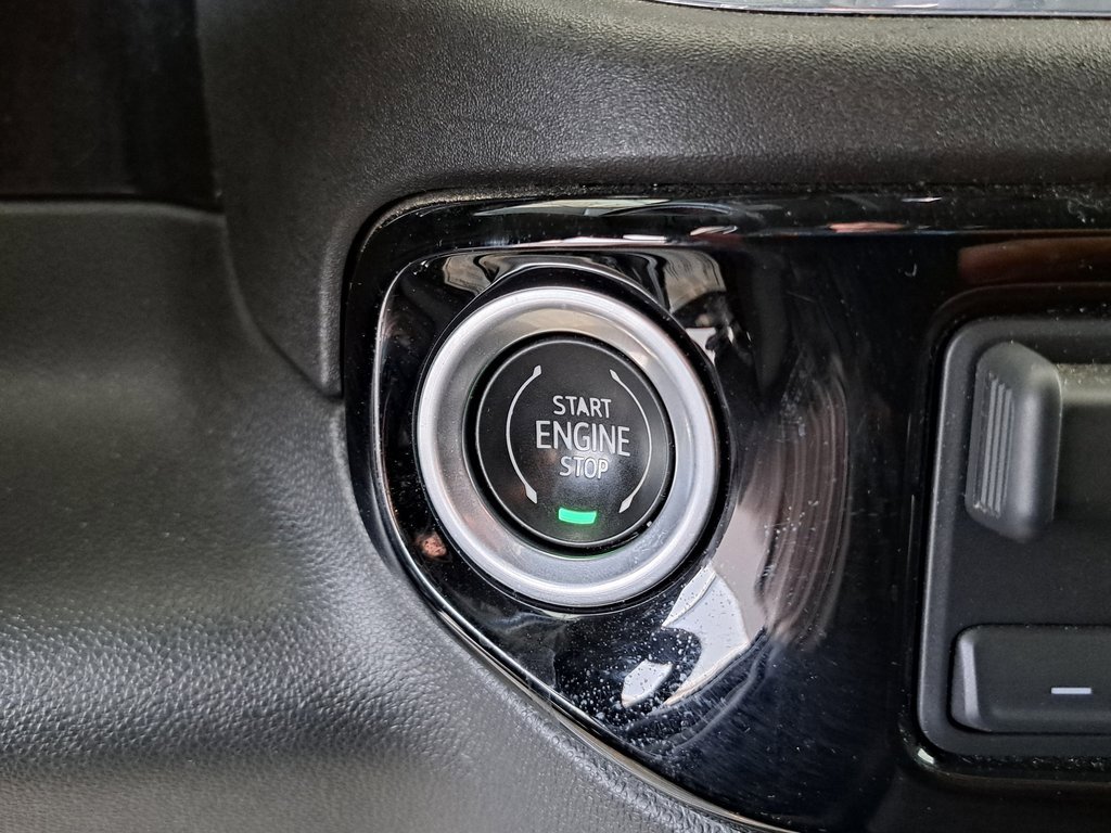 2023 Chevrolet Silverado 1500 LT photo 15
