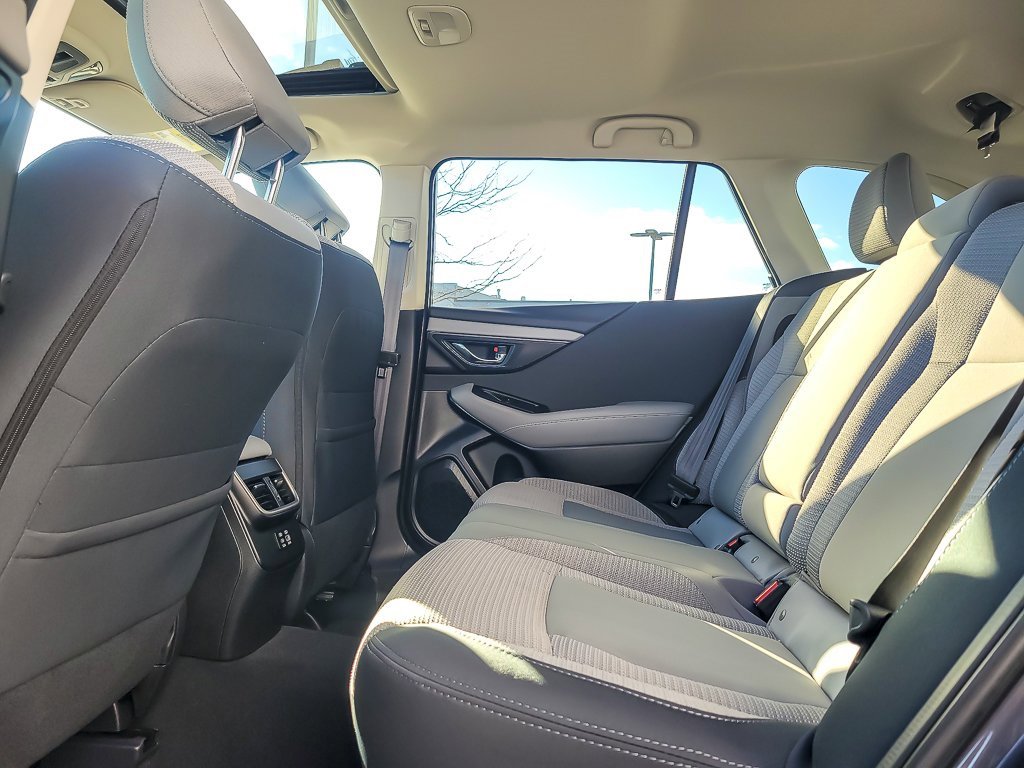 2025 SUBARU OUTBACK - Image 10