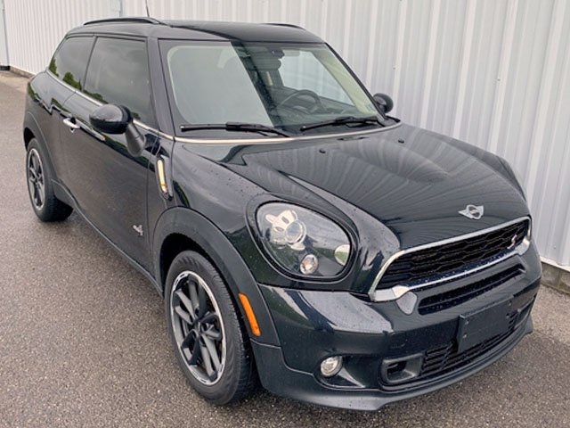2015 Mini Cooper ALL4 John Cooper Works S photo 2