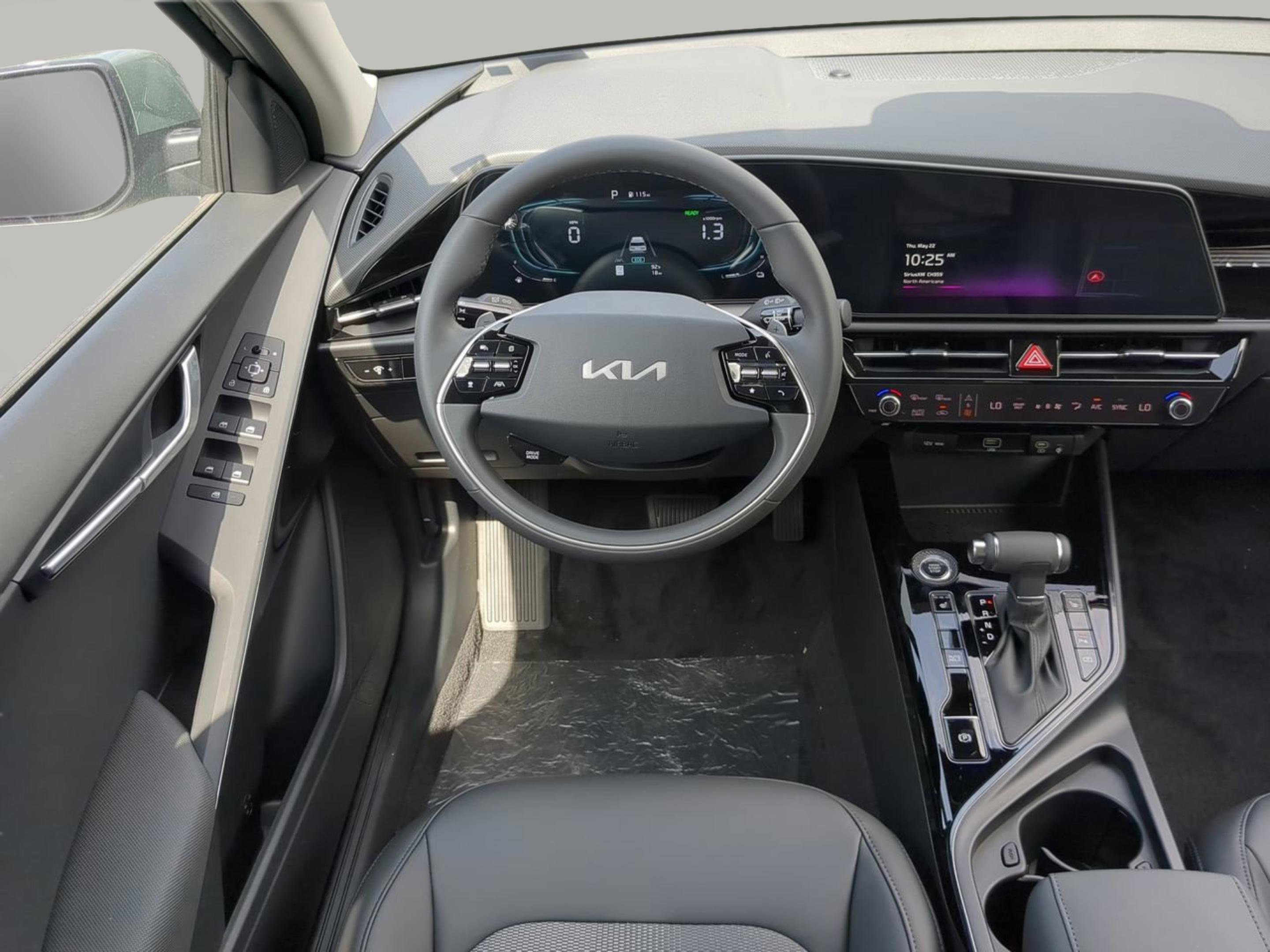 2025 Kia Niro EX photo 15