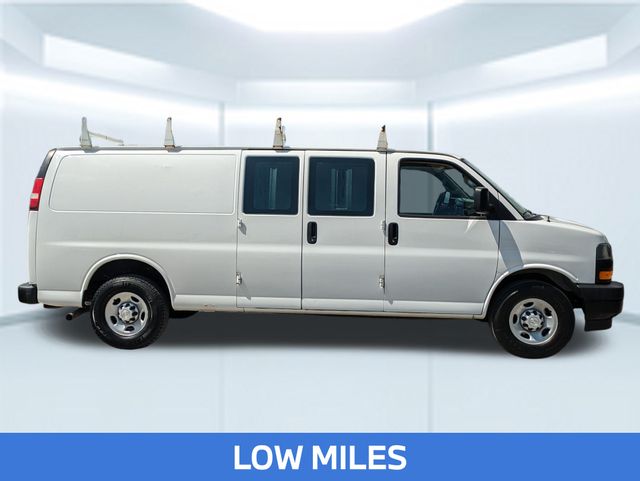2020 Chevrolet Express 3500 Work Van photo 6