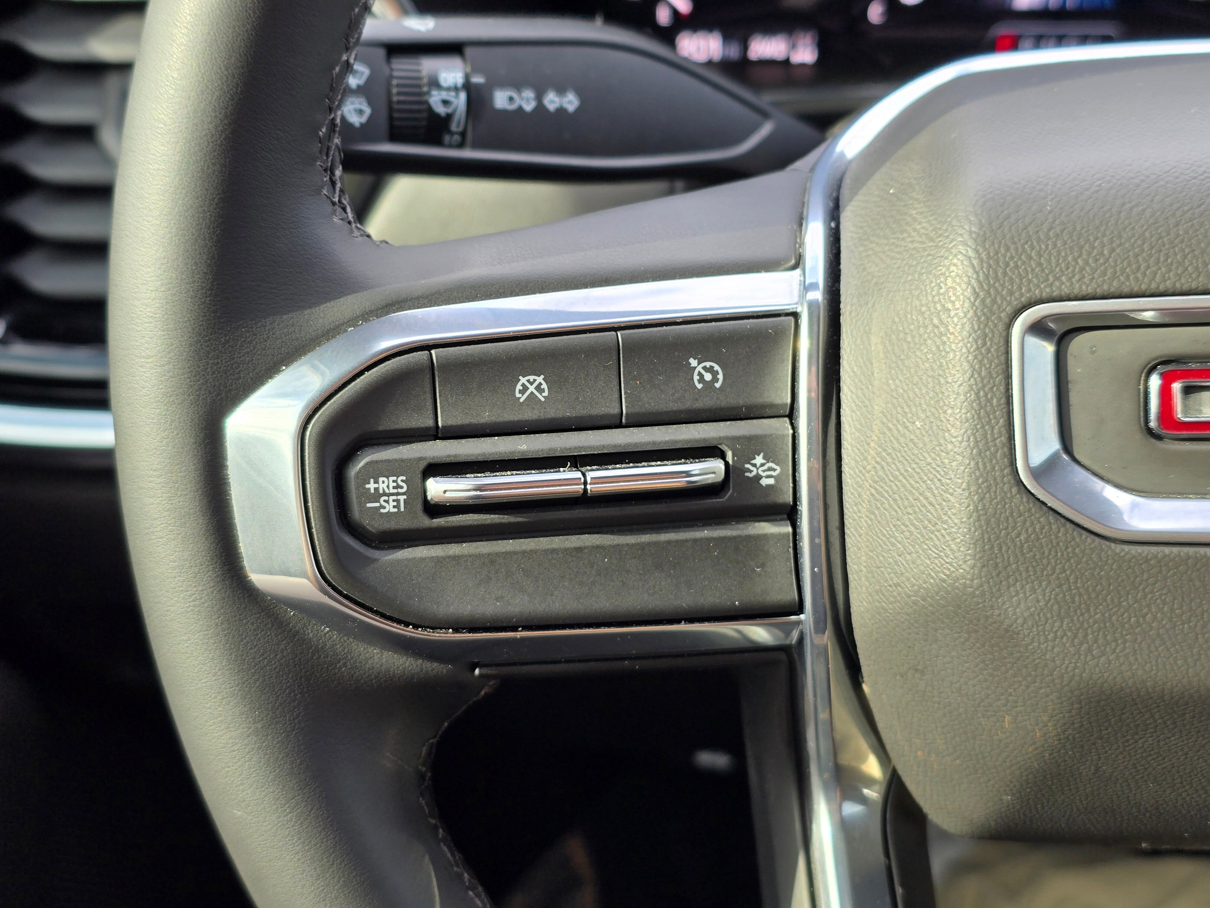 2024 Gmc Canyon Elevation photo 3
