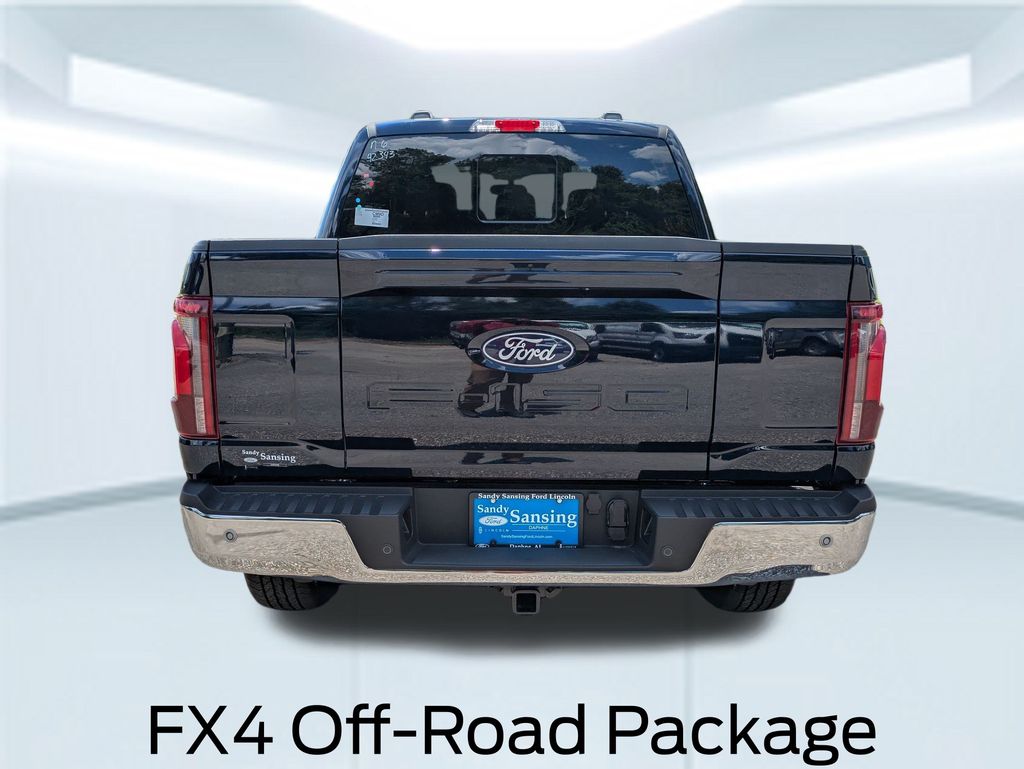 2025 Ford F-150 Lariat photo 4