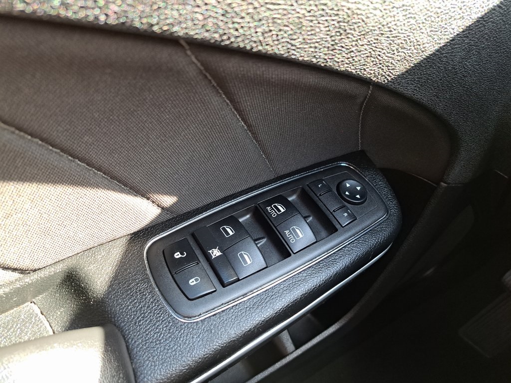 2023 Dodge Charger SXT photo 21