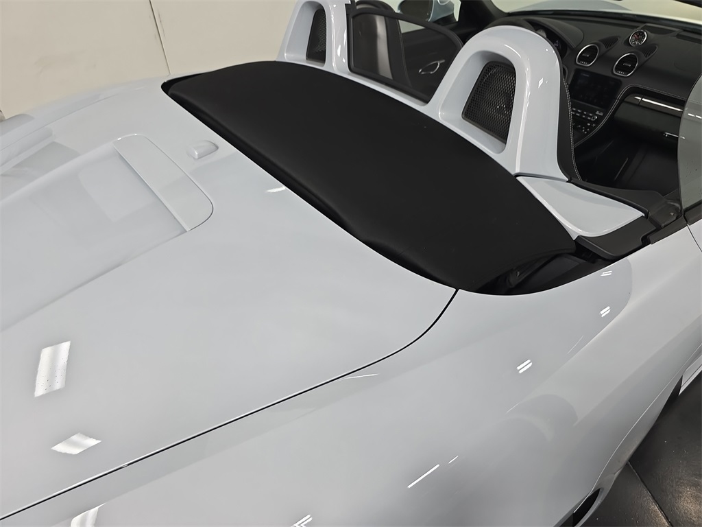 2025 Porsche Boxster GTS 4.0 photo 25