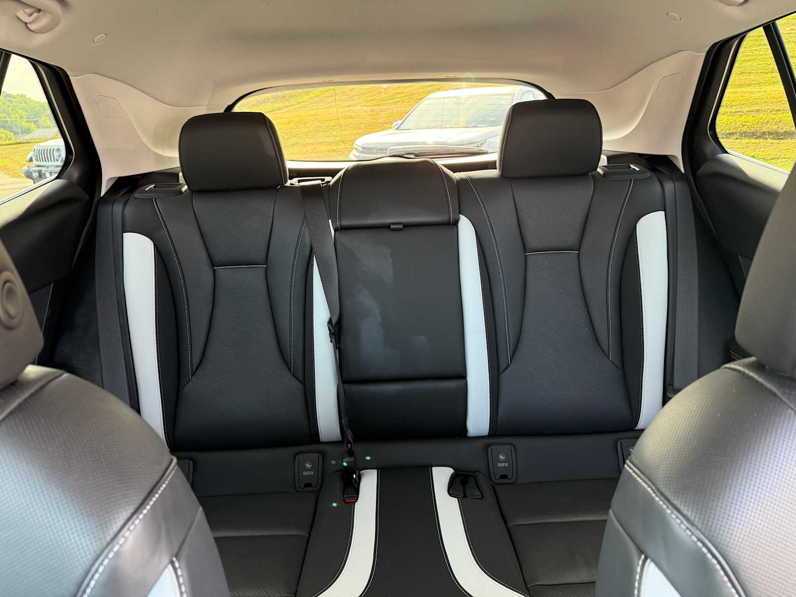 2025 Buick Envision Sport Touring photo 19