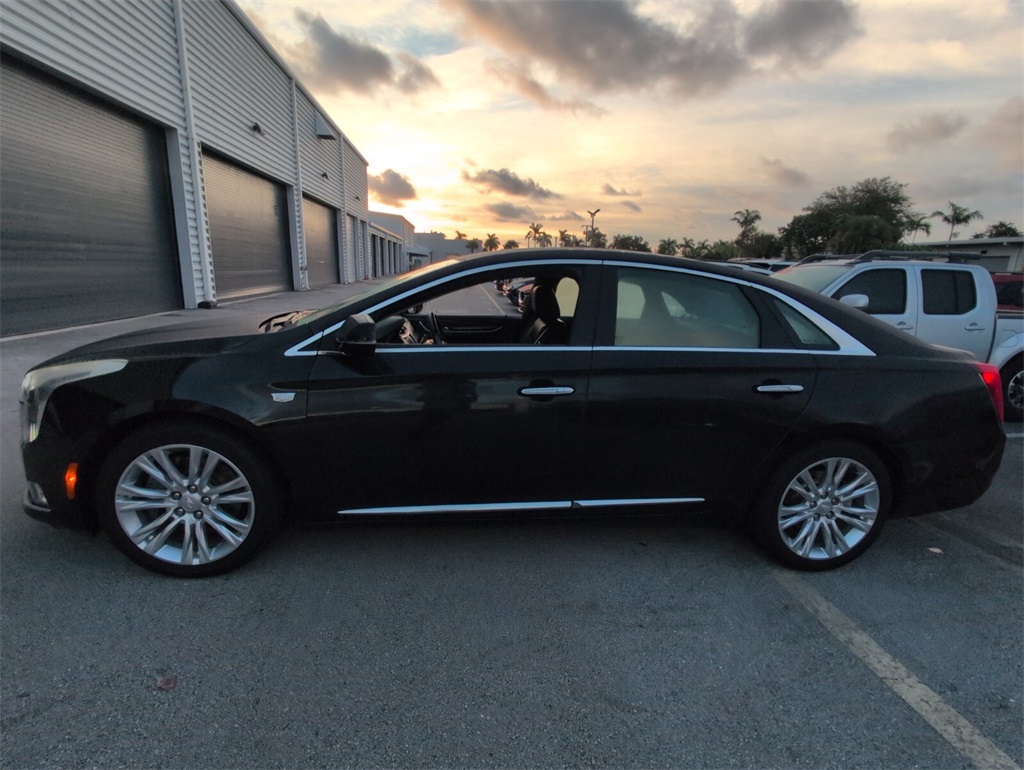 2019 Cadillac XTS Luxury photo 5