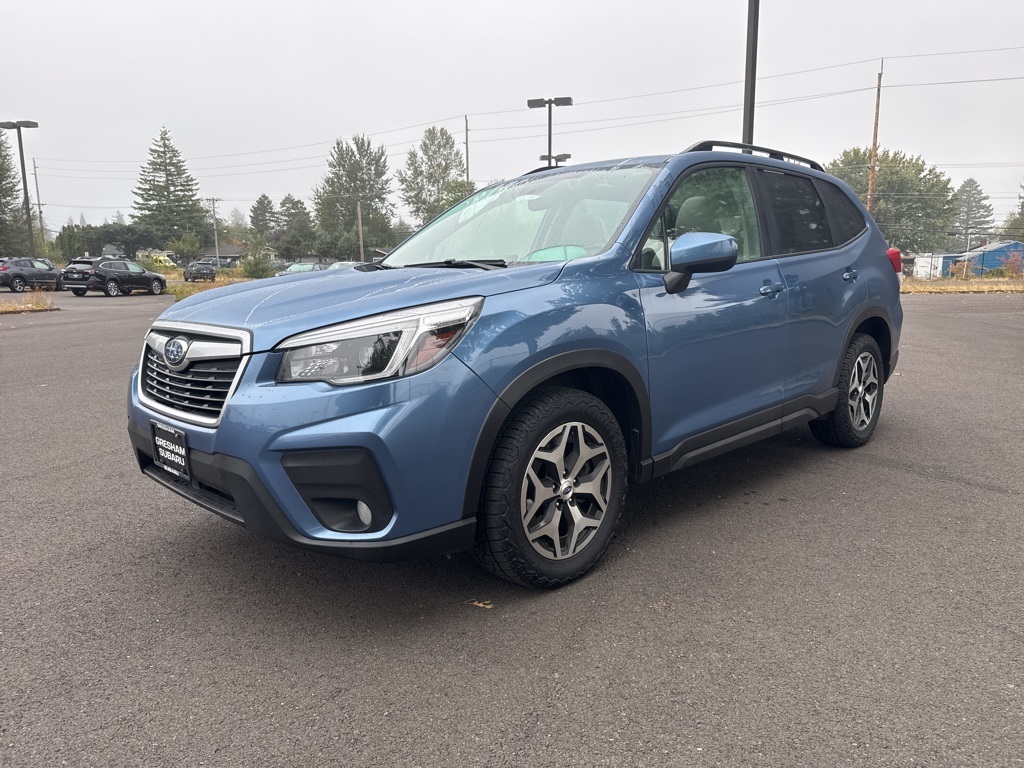 2021 Subaru Forester Premium photo 3