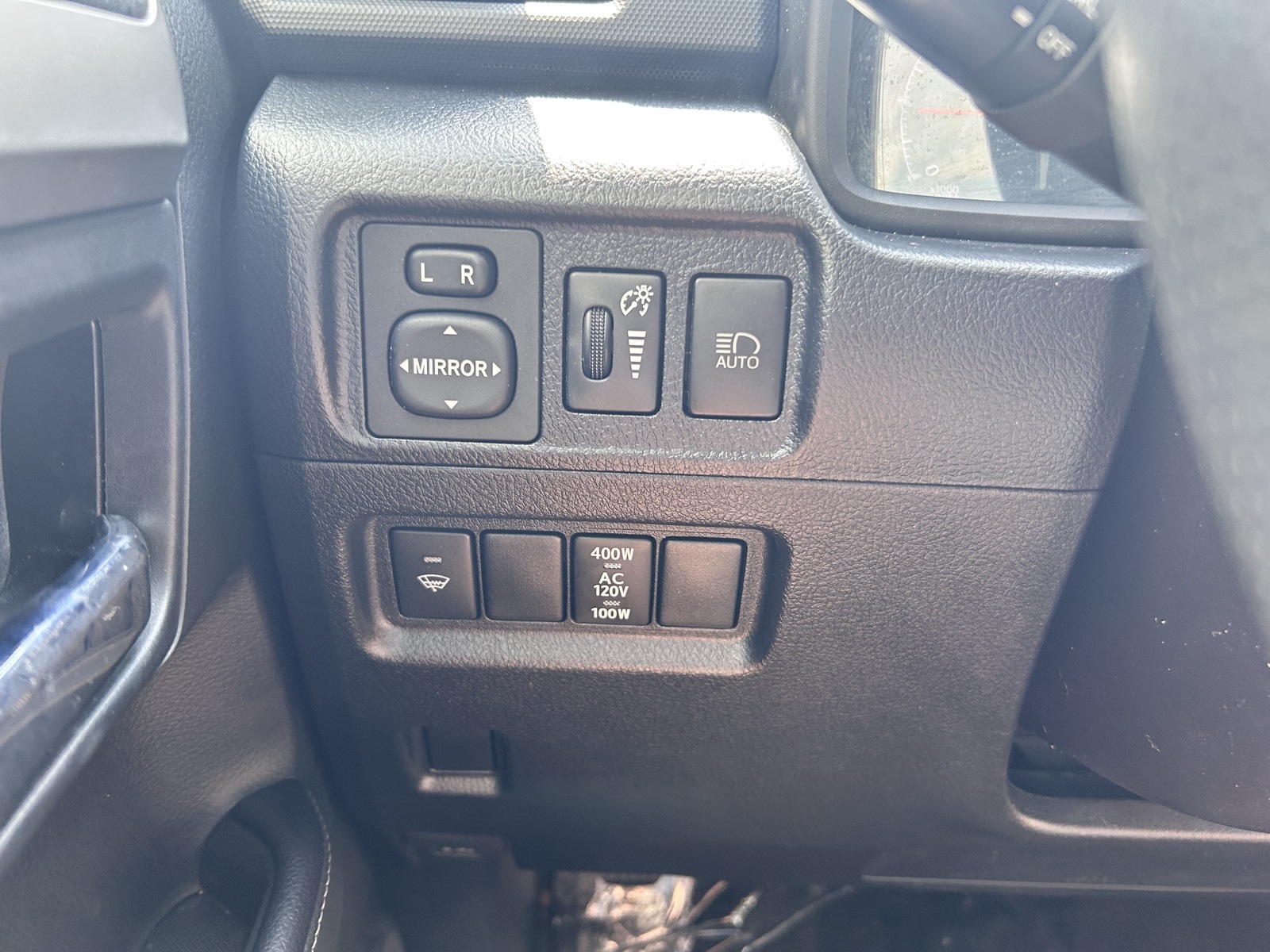 2021 Toyota 4Runner SR5 photo 24