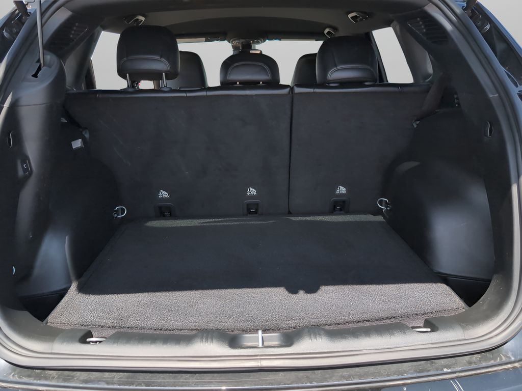 2023 Jeep Compass Altitude photo 27