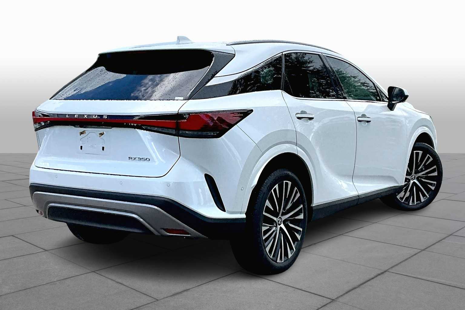 2024 Lexus RX Premium photo 11