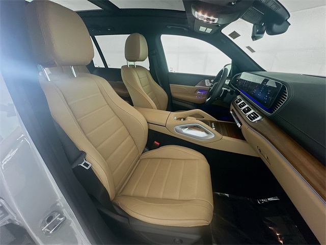 2024 Mercedes Benz GLS 450 4MATIC photo 27
