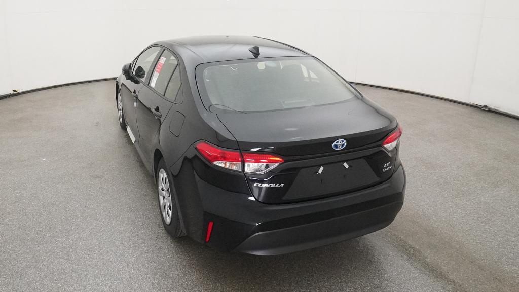 2025 Toyota Corolla Hybrid LE photo 16