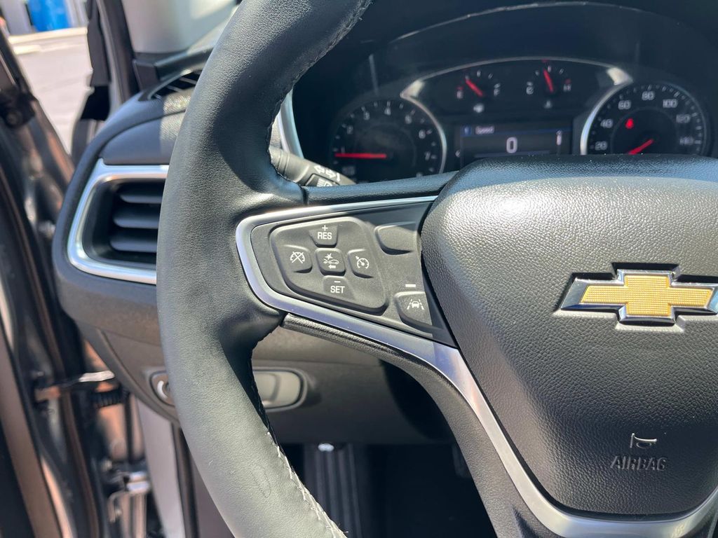 2023 Chevrolet Equinox LT photo 16