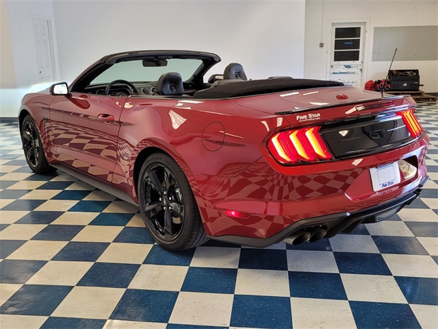 2021 Ford Mustang GT Premium photo 7