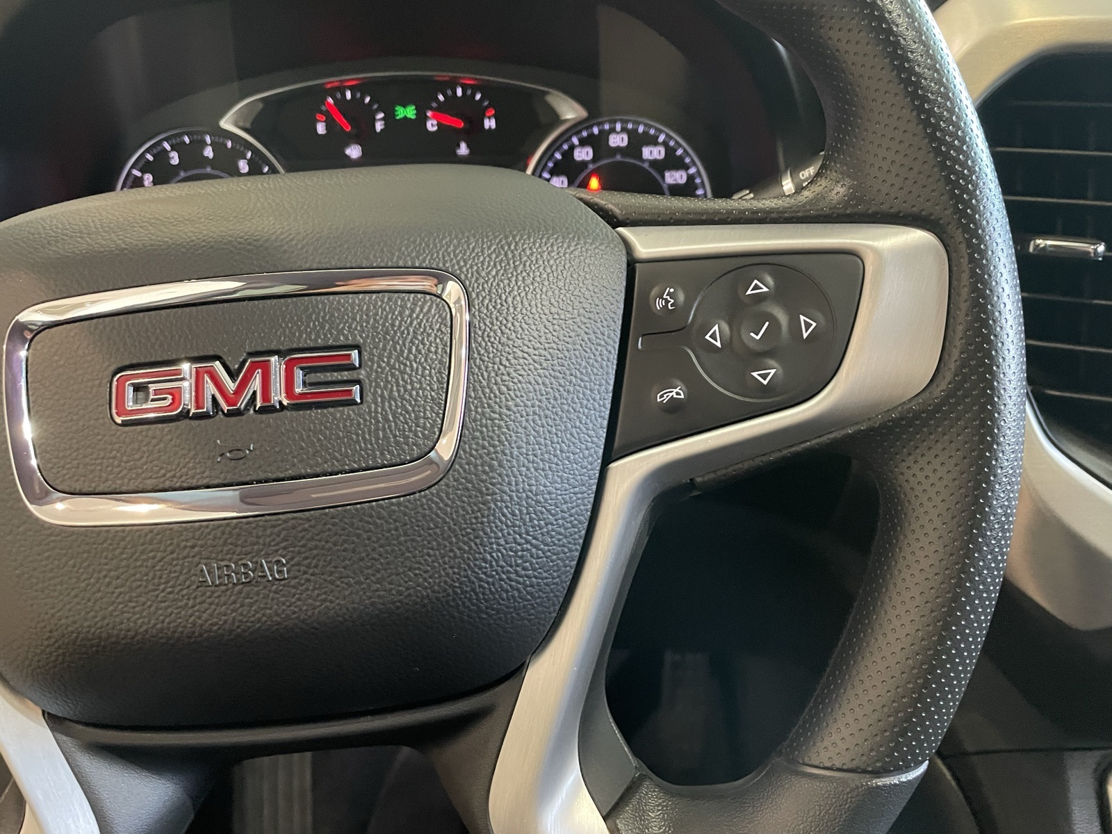 2023 Gmc Acadia SLE photo 20