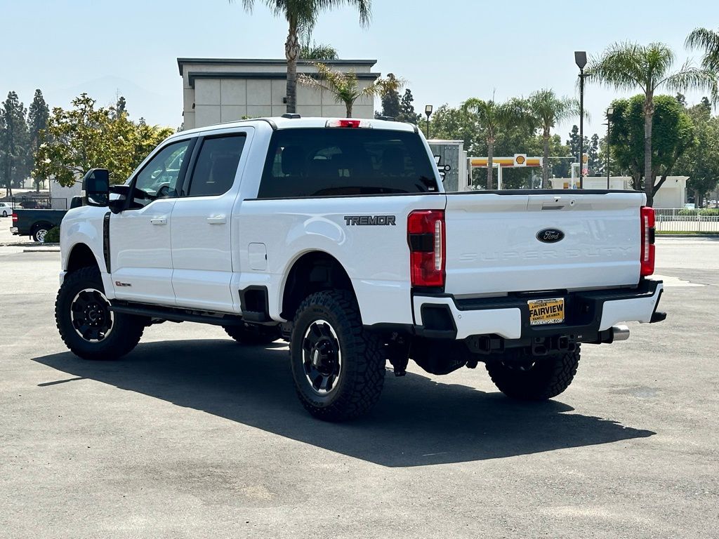 2025 Ford F-250 Super Duty Lariat