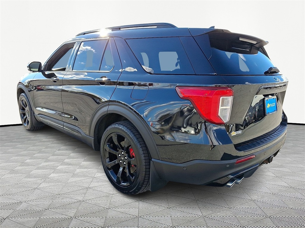 2020 Ford Explorer ST photo 3