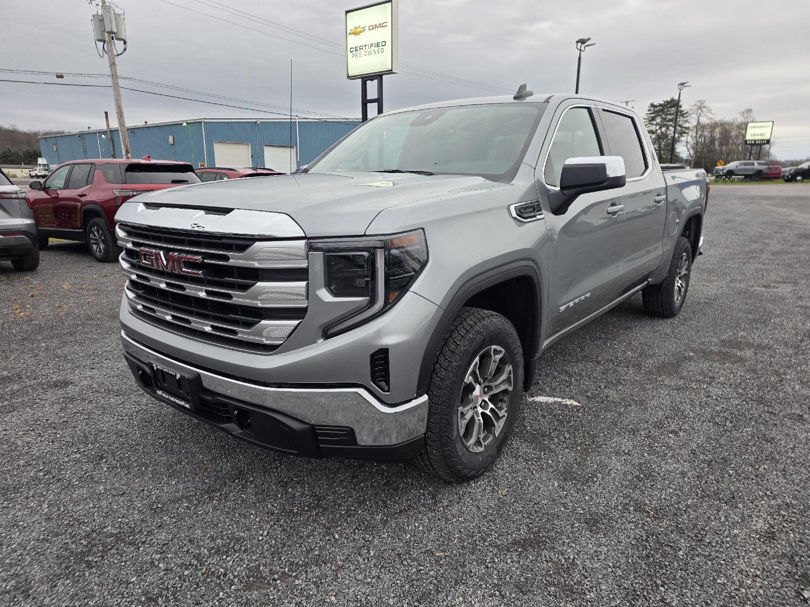 2026 GMC Sierra 1500 SLE's photo