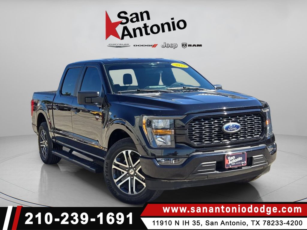 2023 Ford F-150 XL's photo