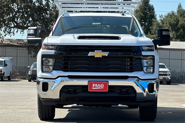 2025 Chevrolet Silverado 2500HD photo 9