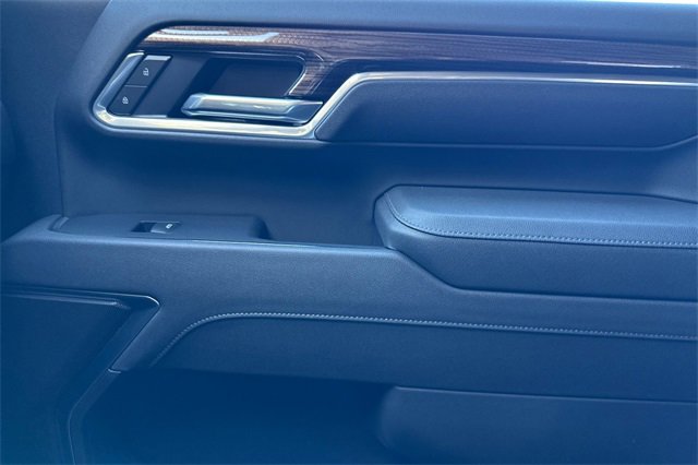 2025 Chevrolet Silverado 2500HD LT photo 19