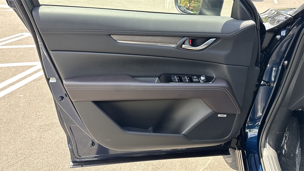 2025 Mazda CX-5 2.5 Turbo Signature photo 38