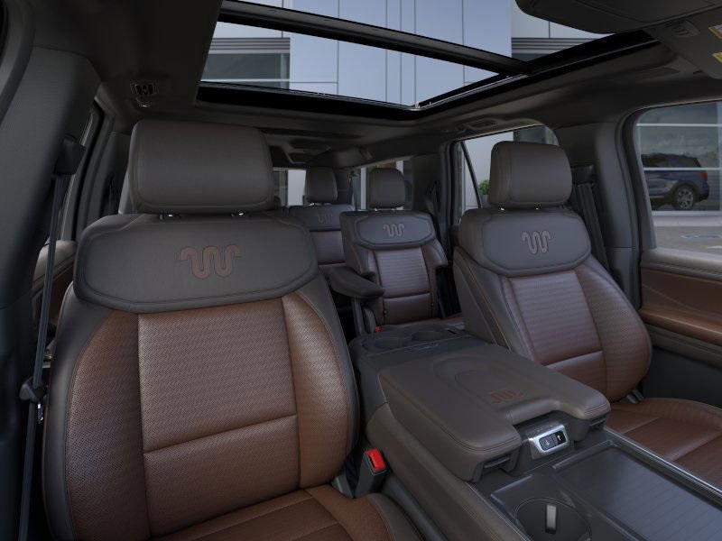 2025 Ford Expedition King Ranch MAX photo 10