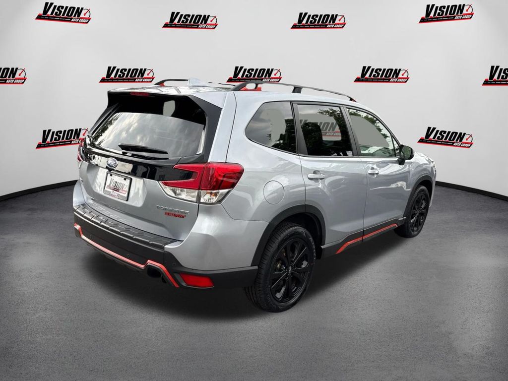 2023 Subaru Forester Sport photo 4
