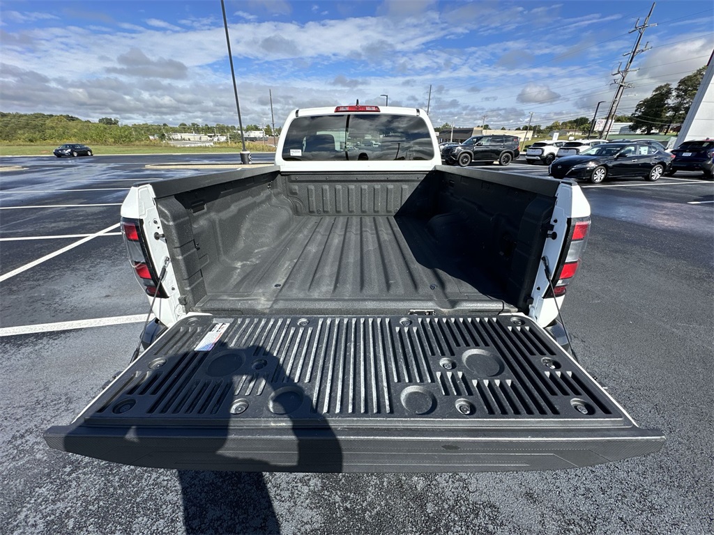 2024 Nissan Frontier S photo 22