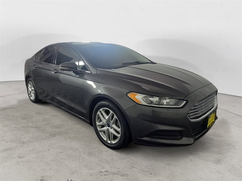 2016 Ford Fusion SE photo 7