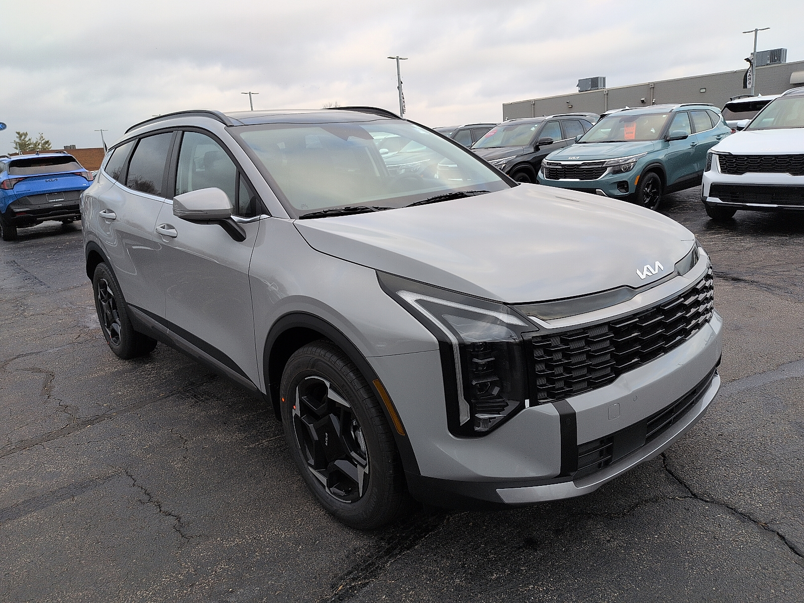 2026 Kia Sportage EX Hybrid's photo