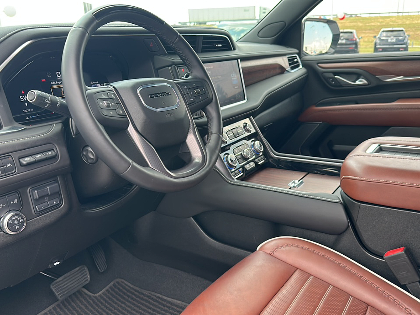 2024 Gmc Yukon Denali Ultimate photo 3