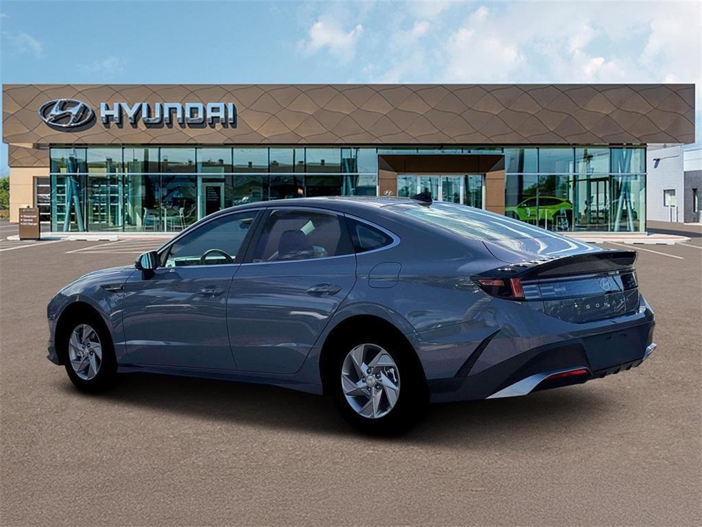 2026 Hyundai Sonata SE photo 4