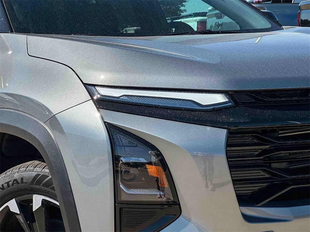 2026 Chevrolet Equinox RS photo 3