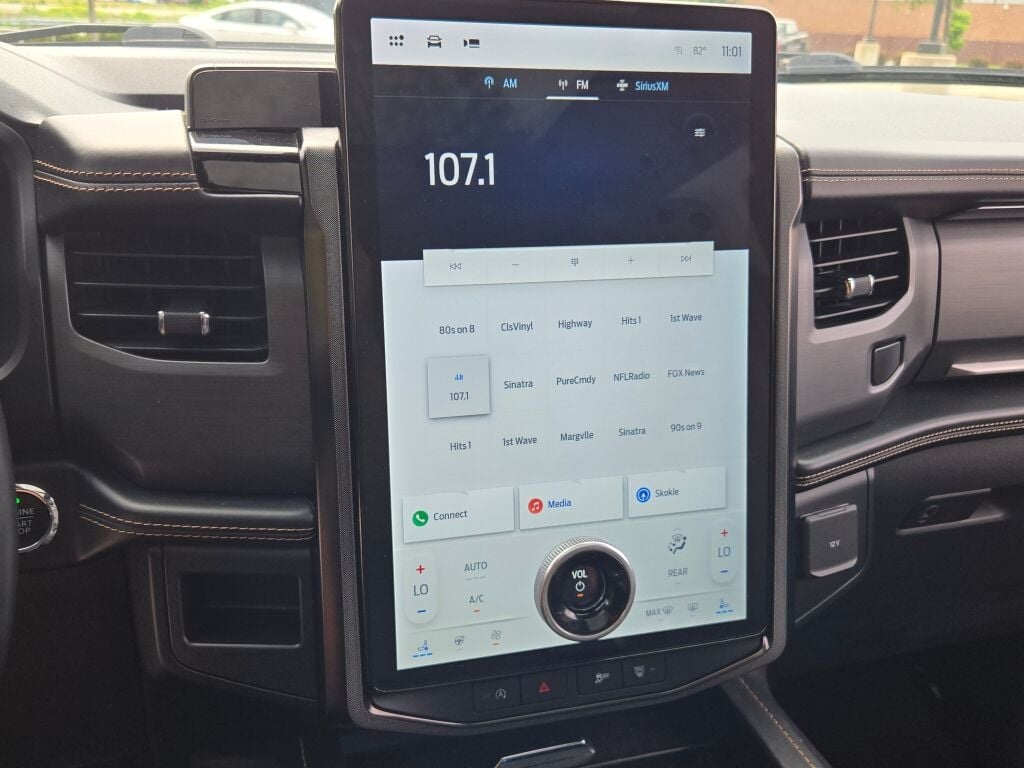 2023 Ford Expedition Platinum photo 31