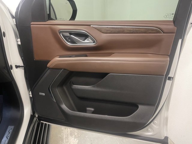 2022 Chevrolet Tahoe High Country photo 16